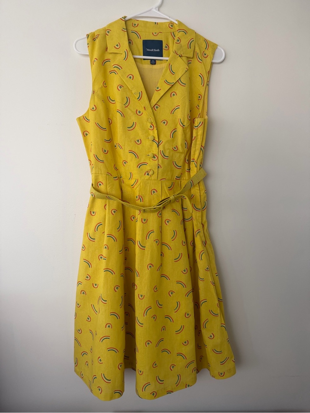 ModCloth Yellow Sleeveless Collared Fit-and-Flare Dress with Rainbow Print